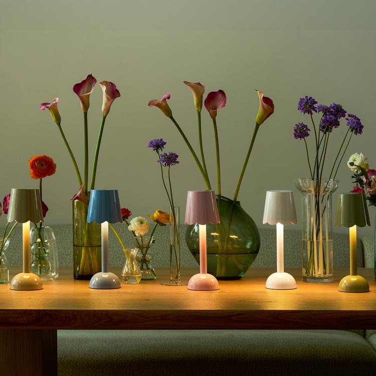 Scallop LED Lamp Cappuccino 28cm