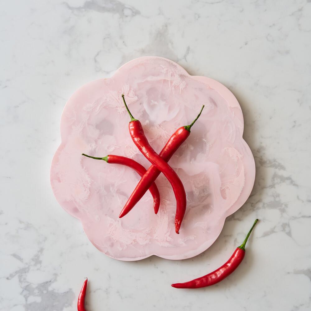 Scallop Resin Board Pink