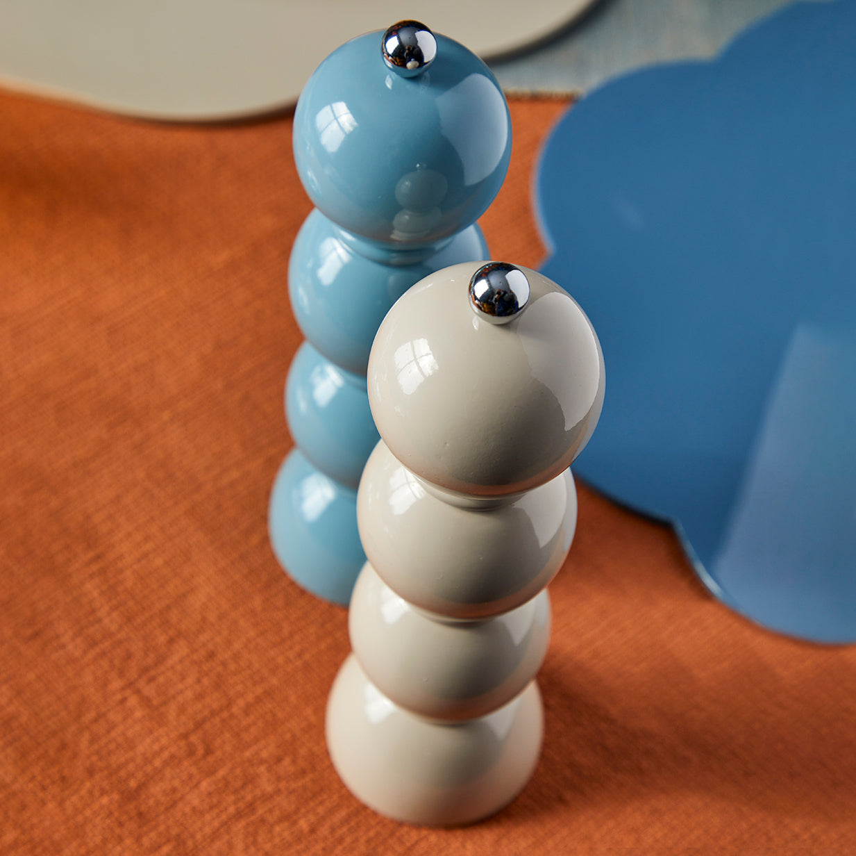 Cappuccino Lacquer Bobbin Salt or Pepper Mill